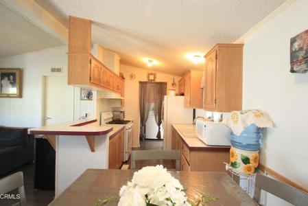 33 Outer Drive , 33, Santa Paula, California 93060, Estados Unidos