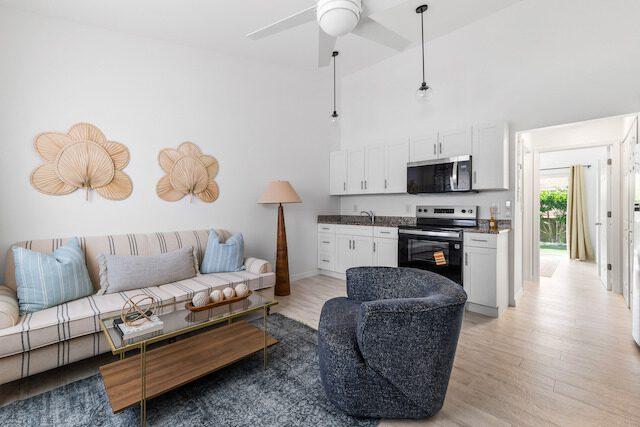 4, SANDSCAPE RESIDENCES #4, Reverend Blackman Rd., West Bay, Grand Cayman, Cayman Islands