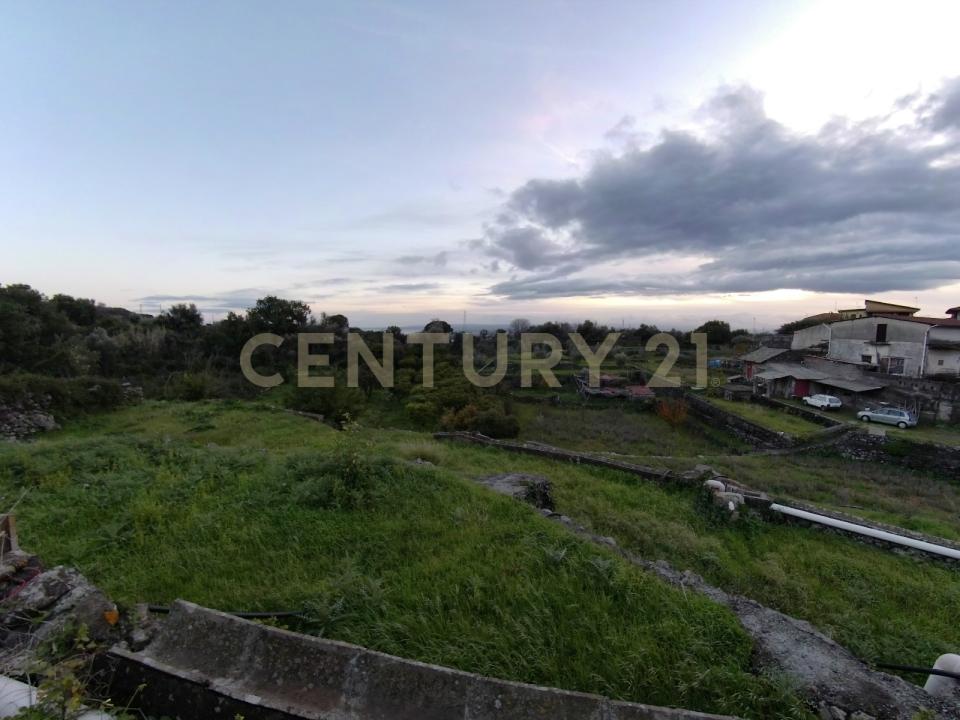 Via Gravina Girolamo, Catania, Sicilia 95127, Italy