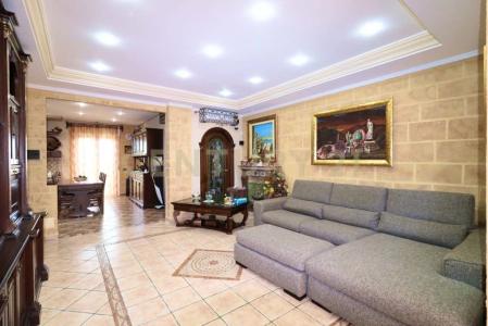 Via Villagrazia, Palermo, Sicilia 90100, Italia