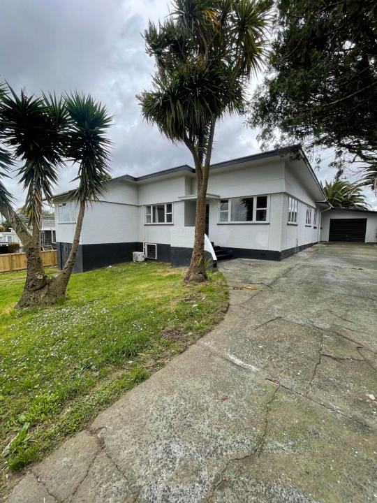52 Jellicoe Avenue, Tuakau, Waikato District 2121, New Zealand