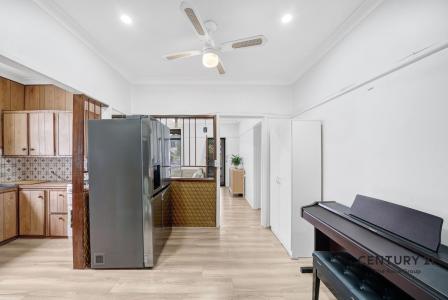 52 Dawn Drive, Seven Hills, NSW 2147, Australia