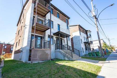 11230-11234  Av. de Paris, Montréal (Montréal-Nord), Quebec H1H 4L1, Canada