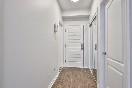 11230-11234  Av. de Paris, Montréal (Montréal-Nord), Quebec H1H 4L1, Canada