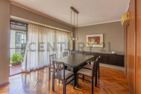 M. T. de Alvear 1200, Retiro, Capital Federal 1058, Argentine