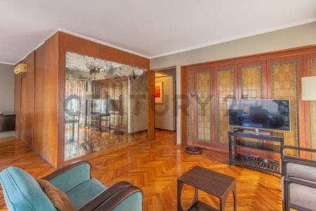 M. T. de Alvear 1200, Retiro, Capital Federal 1058, Argentine