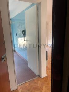 Cuenca 3446, Villa Del Parque, Capital Federal 1417, Argentina