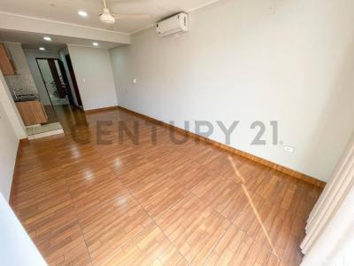 CALLE JUNIN 214, セントロ, Santa Cruz 00001, ボリビア