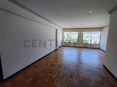 Condominio La Pradera , Achumani, La Paz 00001, 玻利維亞