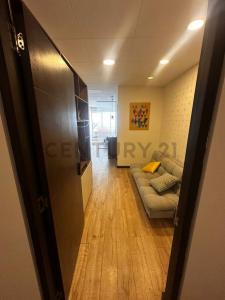 Calacoto calle 22 casi esquina Montenegro Piso 1 Depto G1 , La Paz, La Paz 00001, Bolivia