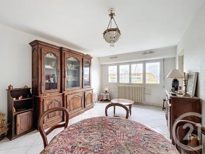 St Max, Lorena 54130, Francia