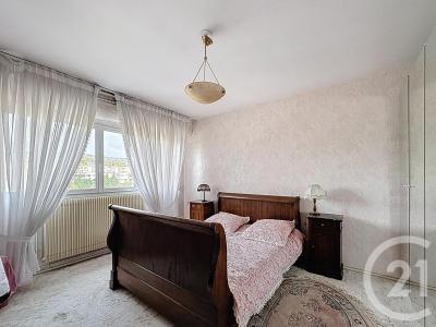 St Max, Lorena 54130, Francia