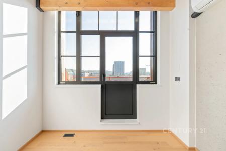 B444, Kolbenova, Praha, Území Hlavního Města Prahy, 체코