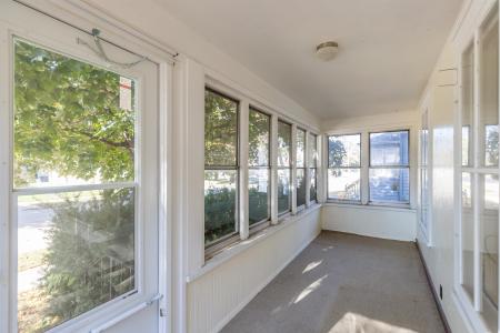 926 Dove Street, Oshkosh, Wisconsin 54902, USA