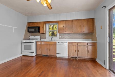 926 Dove Street, Oshkosh, Wisconsin 54902, USA