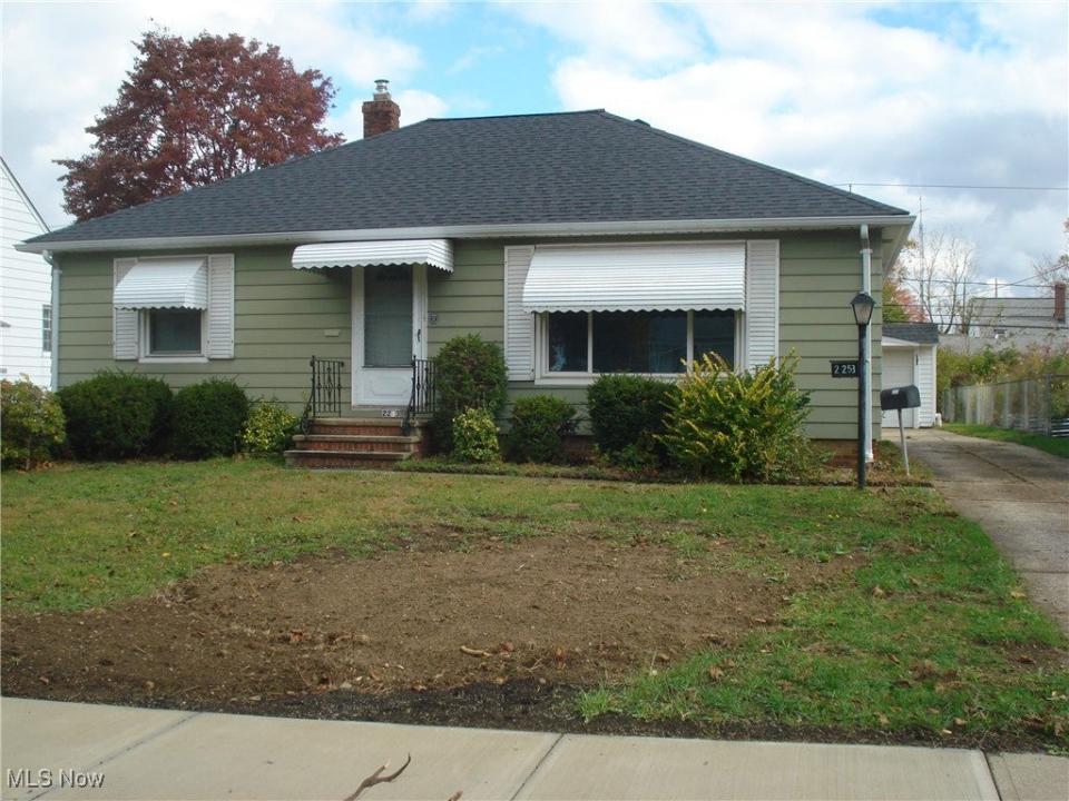 2253 E 290th Street, Wickliffe, Ohio 44092, Stati Uniti