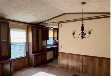 5811 James River Rd, Gladstone, Virginia 24553, USA