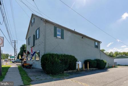 100 Ark Road, Mount Laurel, New Jersey 08054, USA