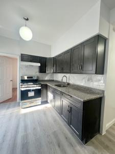 3146 Richmond Ter, Staten Island, 紐約州 10303, 美國