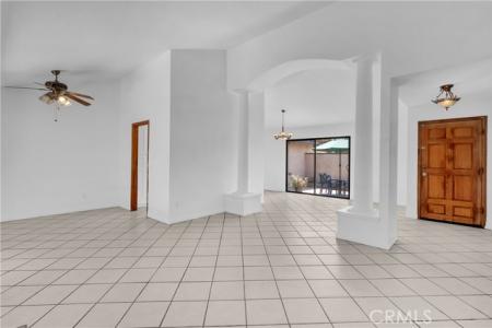 5170 San Clemente Way, Montclair, カリフォルニア 91763, アメリカ合衆国