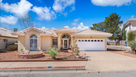 937 Via Monte Street, El Paso, Texas 79912, USA