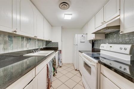 520 E Avenue J , C, Grand Prairie, Texas 75050, Stati Uniti