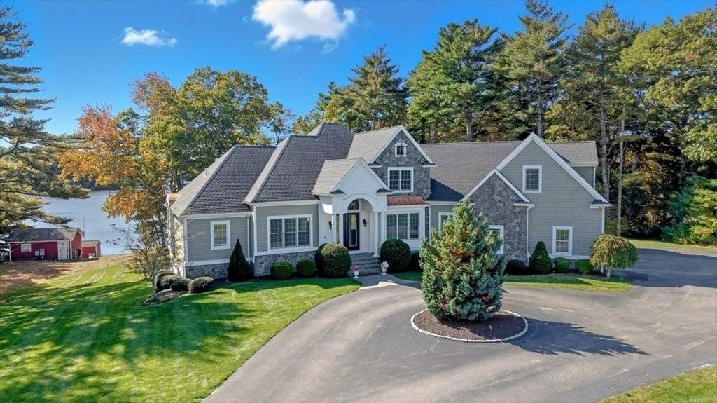 64 Wenham Rd, Carver, 马萨诸塞州 02330, 美国