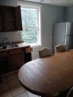 8418 S Escanaba Avenue, Chicago, Illinois 60617, USA