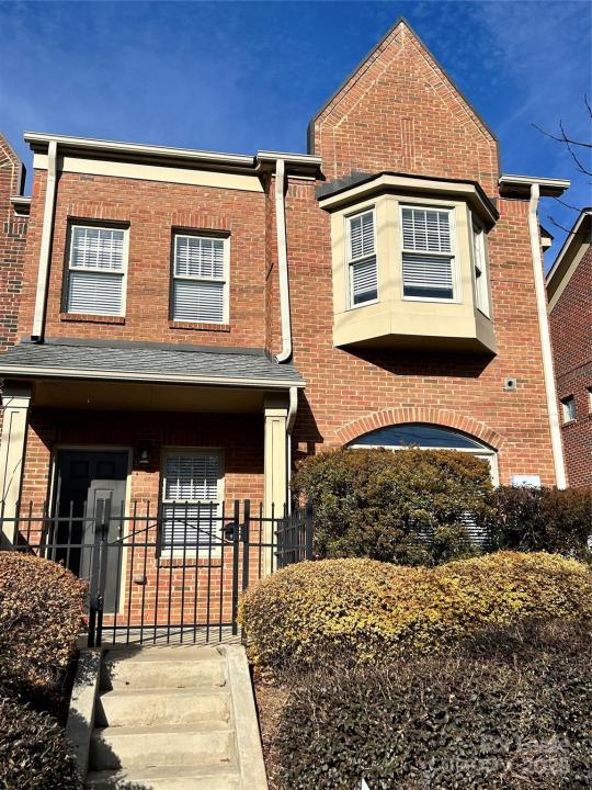 4670 Dabney Vigor Drive, Charlotte, North Carolina 28209, HOA KỲ