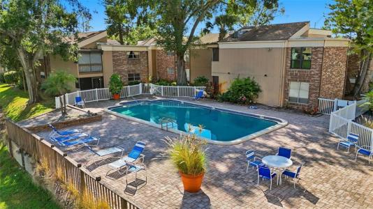 10433 Carrollbrook Court , 105, Tampa, Floride 33618, États-Unis