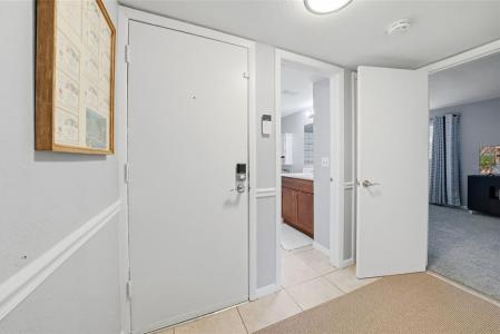 10433 Carrollbrook Court , 105, Tampa, Floride 33618, États-Unis