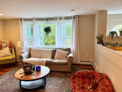 8 Chongor Drive, Newton, New Hampshire 03858, USA