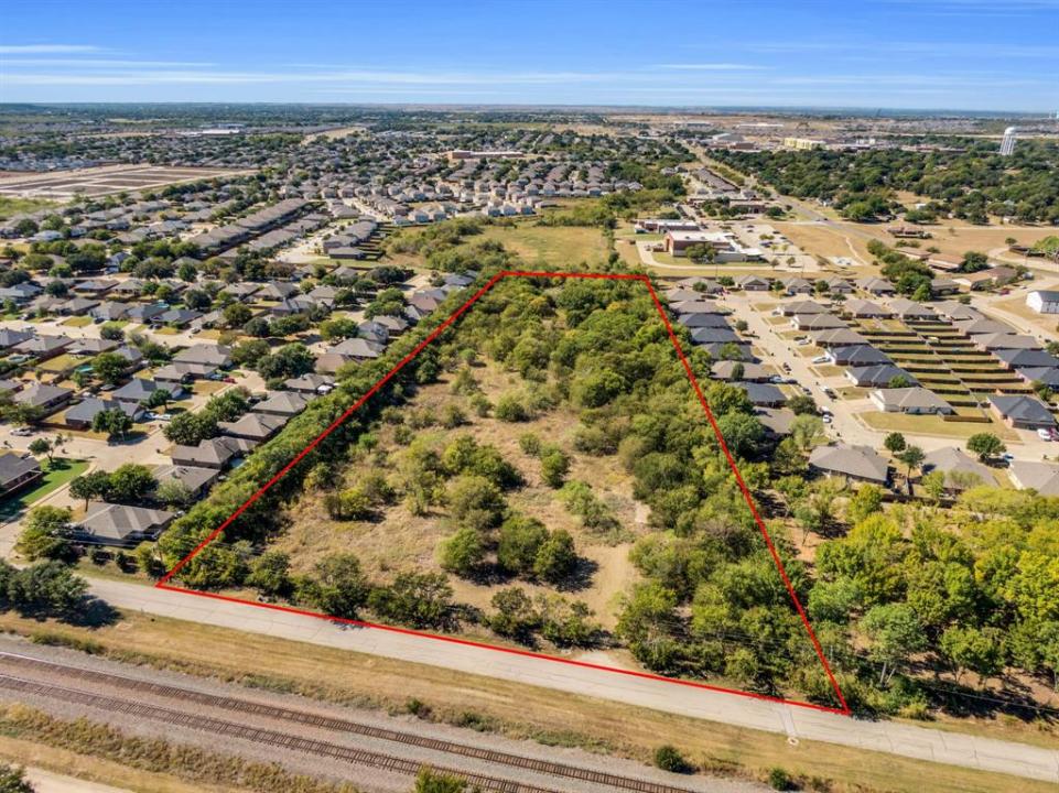 485 S Magnolia Street, Crowley, Texas 76036