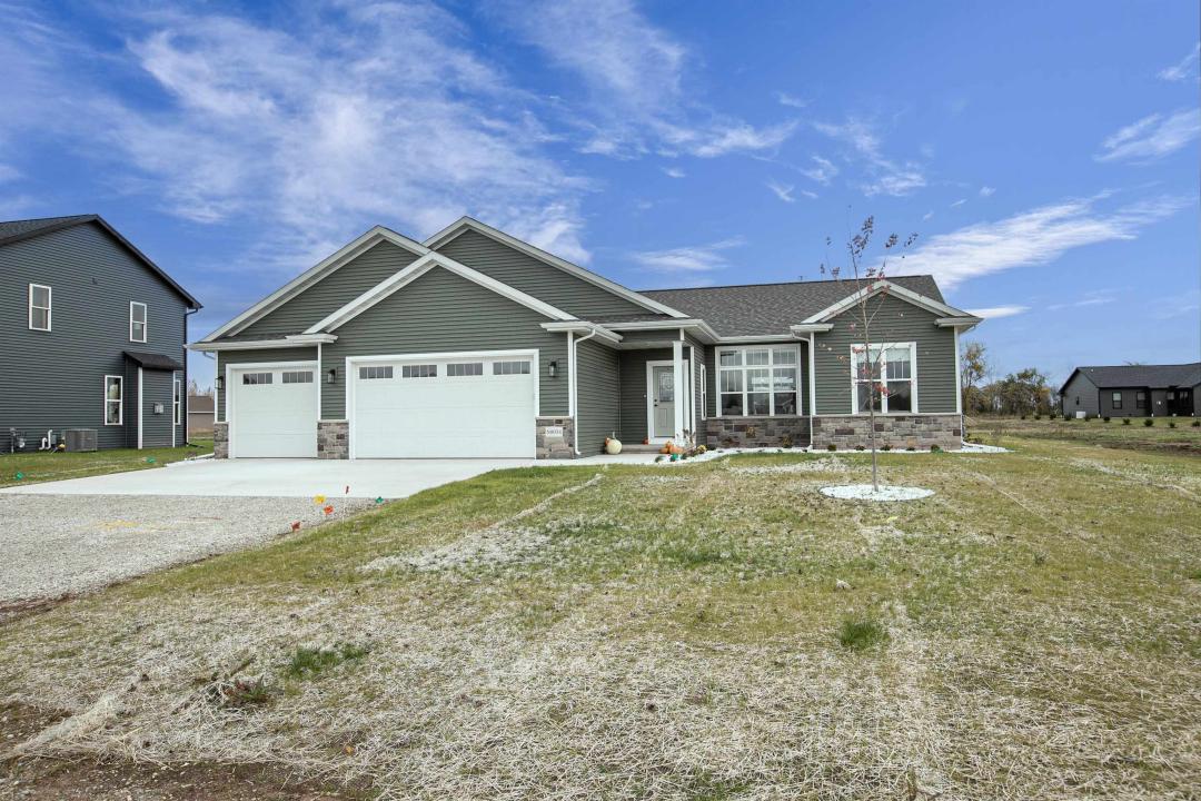 N8034 Oakwood Drive, Sherwood, Wisconsin 54169-2705, Stati Uniti