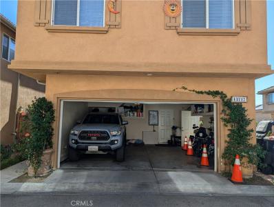 13717 Deane Lane, Sylmar, Kaliforniya 91342, Amerika Birleşik Devletleri