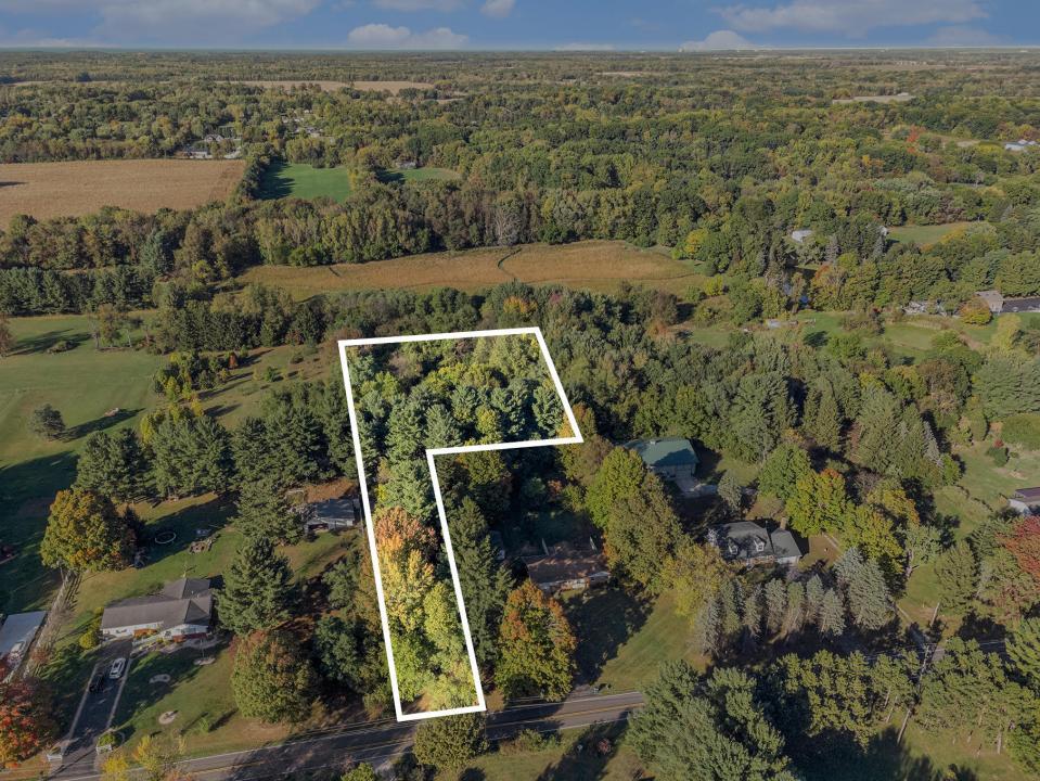 383 E 1050 N, Chesterton, Indiana 46304