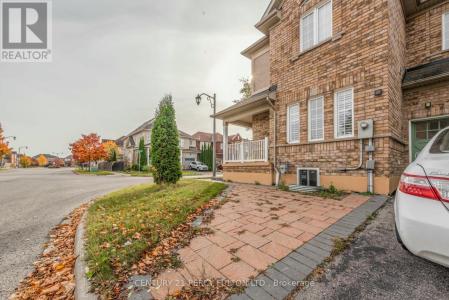 1 CRAGG CRESCENT, Ajax (northeast Ajax), Ontario L1T 0E4, Canada