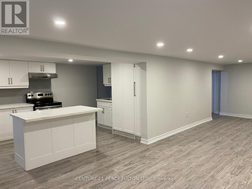 871 LIVERPOOL ROAD, Pickering (bay Ridges), Ontario L1W 1S3, Canadá