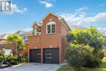 5201 CHAMPLAIN TRAIL, Mississauga (hurontario), Ontario L5R 3B1, Canadá