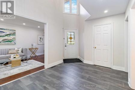 5201 CHAMPLAIN TRAIL, Mississauga (hurontario), Ontario L5R 3B1, Canadá