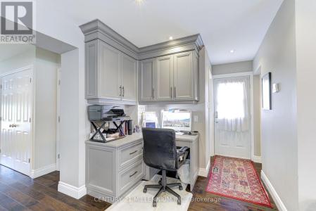 17 EVESHAM CRESCENT, Brampton (southgate), 安大略省 L6T 3R9, 加拿大