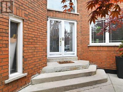 5972 AQUARIUS COURT, Mississauga (east Credit), 安大略省 L5M 4Z9, 加拿大