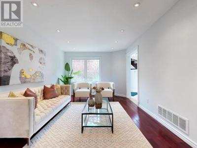 5972 AQUARIUS COURT, Mississauga (east Credit), 安大略省 L5M 4Z9, 加拿大