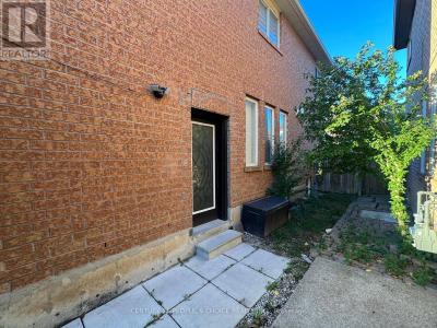 7179 TERRAGAR BOULEVARD, Mississauga (lisgar), Ontario L5N 7L9, Canadá