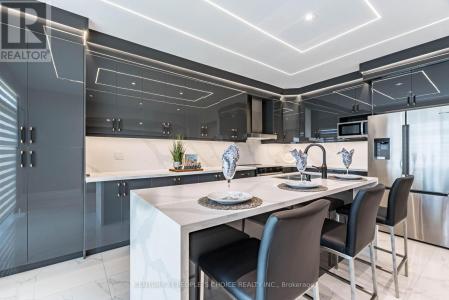 78 ABERCROMBIE CRESCENT EAST, Brampton (northwest Brampton), Ontario L7A 4N3, Canadá