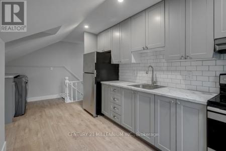 276 EDWARD STREET, North Huron (wingham), Ontario N0G 2W0, Canadá