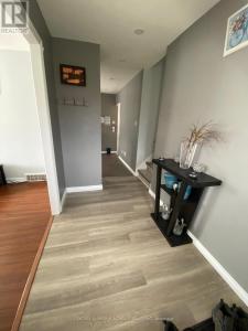 114 SPEIGHT BOULEVARD, London East (east I), Ontario N5V 3J4, Canadá