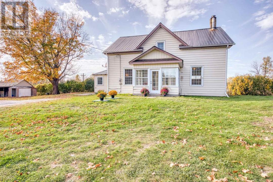 13 BRANDELLE LANE, Tay Valley, Ontario K7H 3C6, Canadá