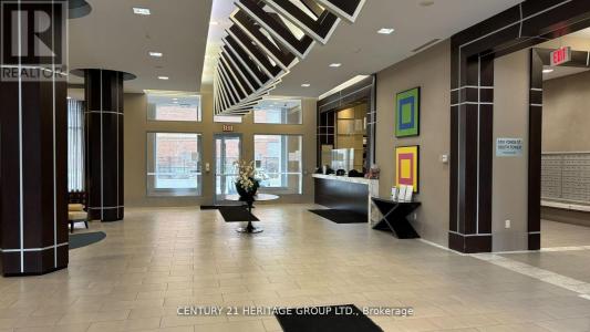 5793 YONGE STREET, Toronto (newtonbrook East), Ontario M2M 0A9, Canadá