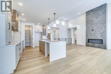 2140 LINFIELD DRIVE, Kamloops, Colúmbia Britânica V1S 0G3, CANADÁ